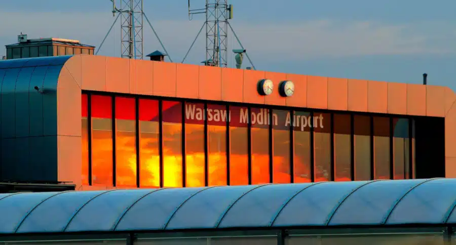 Lotnisko Warszawa-Modlin: Odszkodowanie za opóźniony/odwołany lot