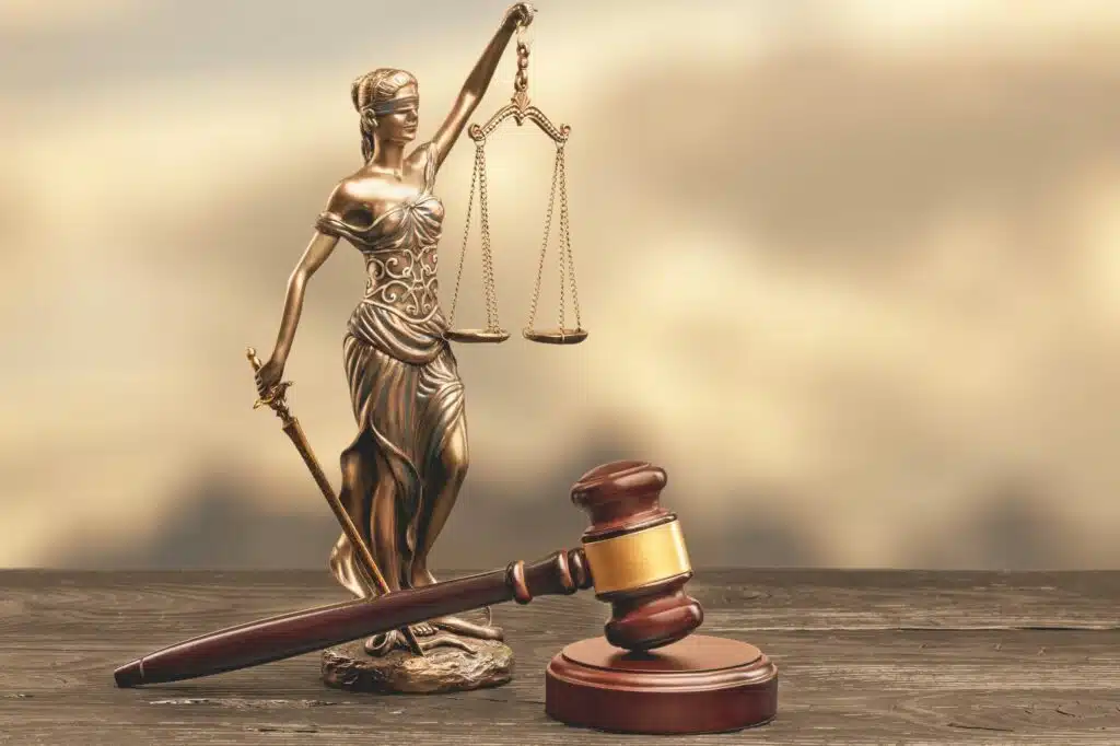Jakie są etapy postępowania sądowego o odszkodowanie?